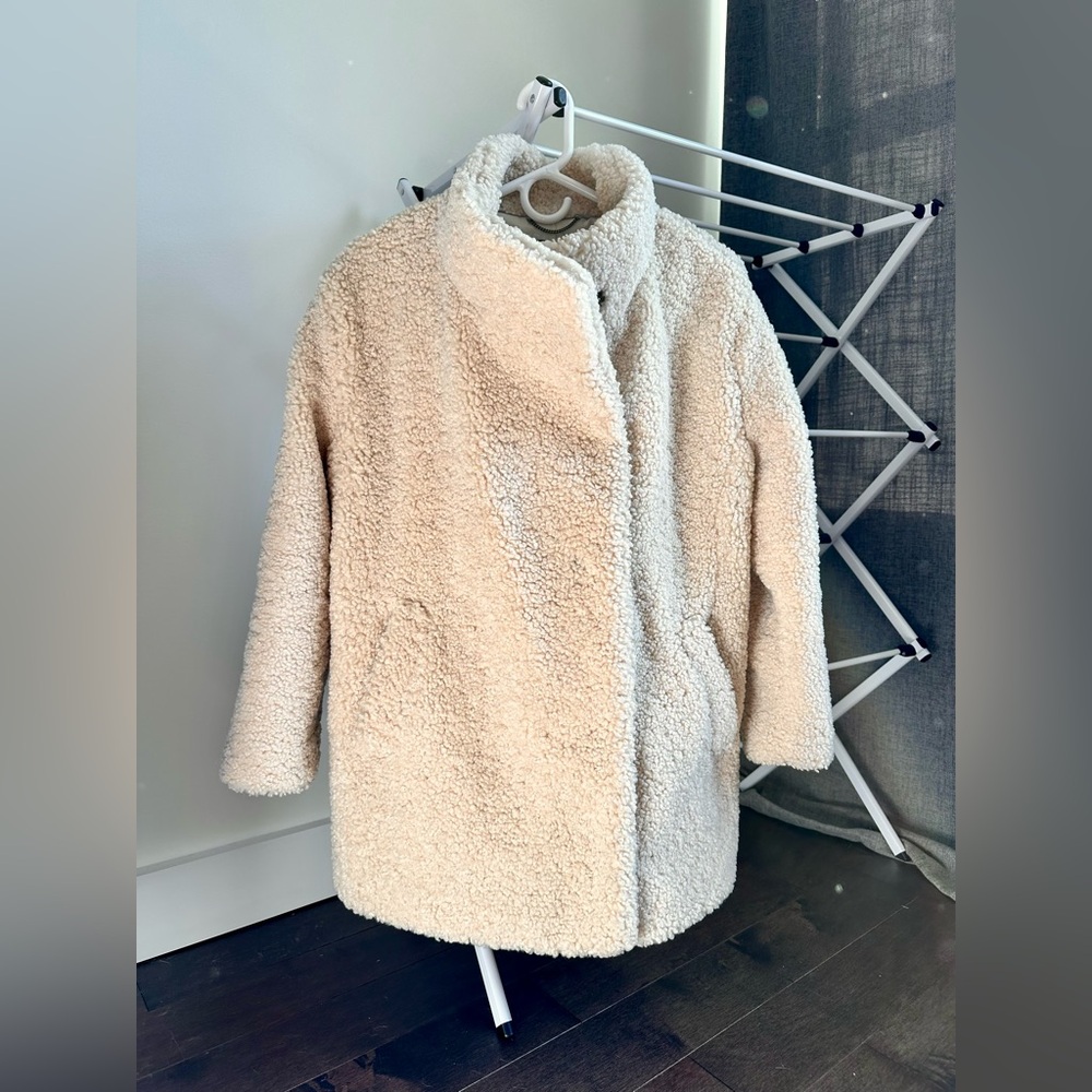 Banana Republic Funnel Coat Size S Petite Natural Sherpa Oversized